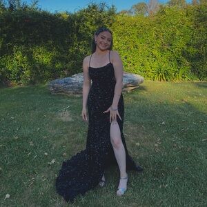 Long black party dress